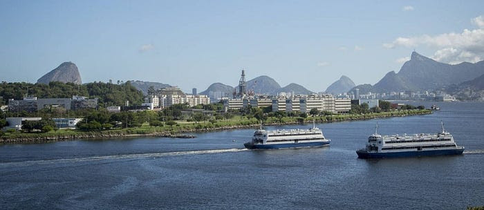 Descompasso tecnológico: o contraste entre métodos de pagamento modernos e tradicionais no transporte público do Rio de Janeiro