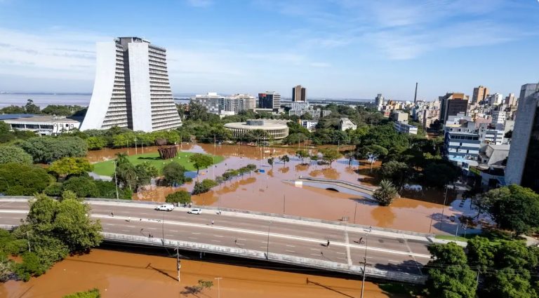 Paralisação de obras fundamentais coloca cidade do Rio sob ameaça de enchentes e desmoronamentos