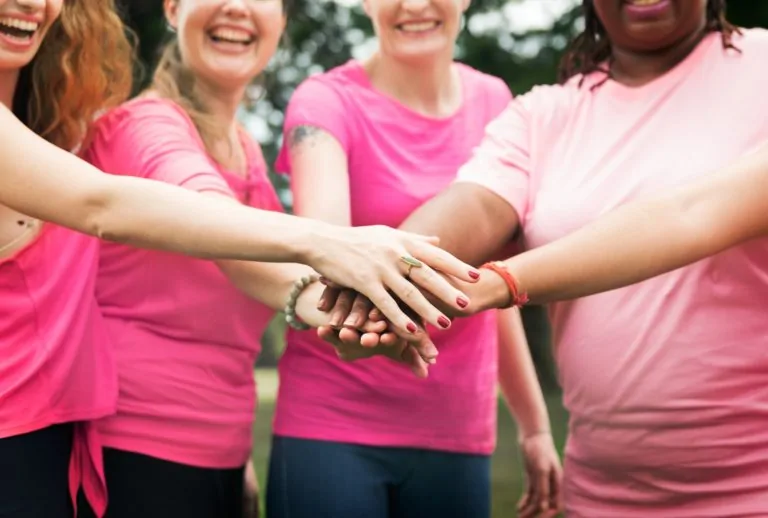 O Papel do Gestor Hospitalar na Campanha do Outubro Rosa e a Importância da Prevenção do Câncer